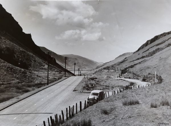 A gallery of old photos to celebrate 70 years of Eryri!