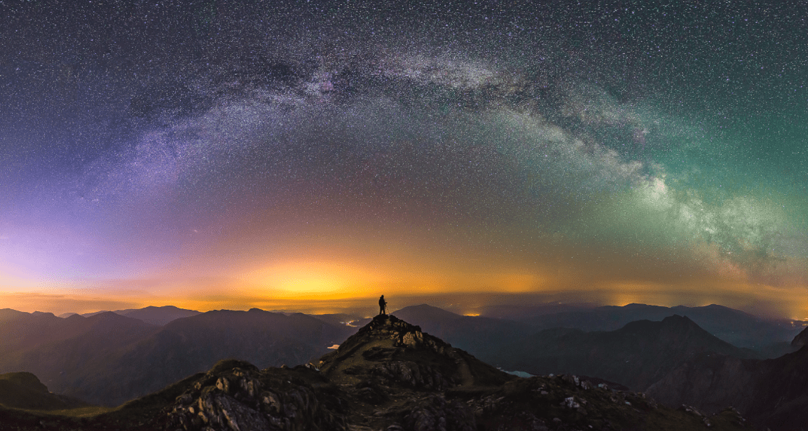 Wythnos Awyr Dywyll Cymru 2023: Be sydd ‘mlaen, pryd a pham?